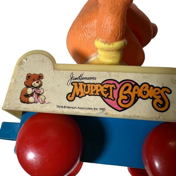Vintage 1985 Jim Henson’s Muppet Babies Fozzie Bear 5” Train Cart Toy Hong Kong - Picture 5 of 9
